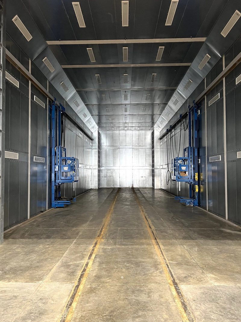 Rail car paint booth