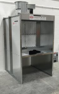 Industrial metal paint spray booth with ventilation and filtration system
