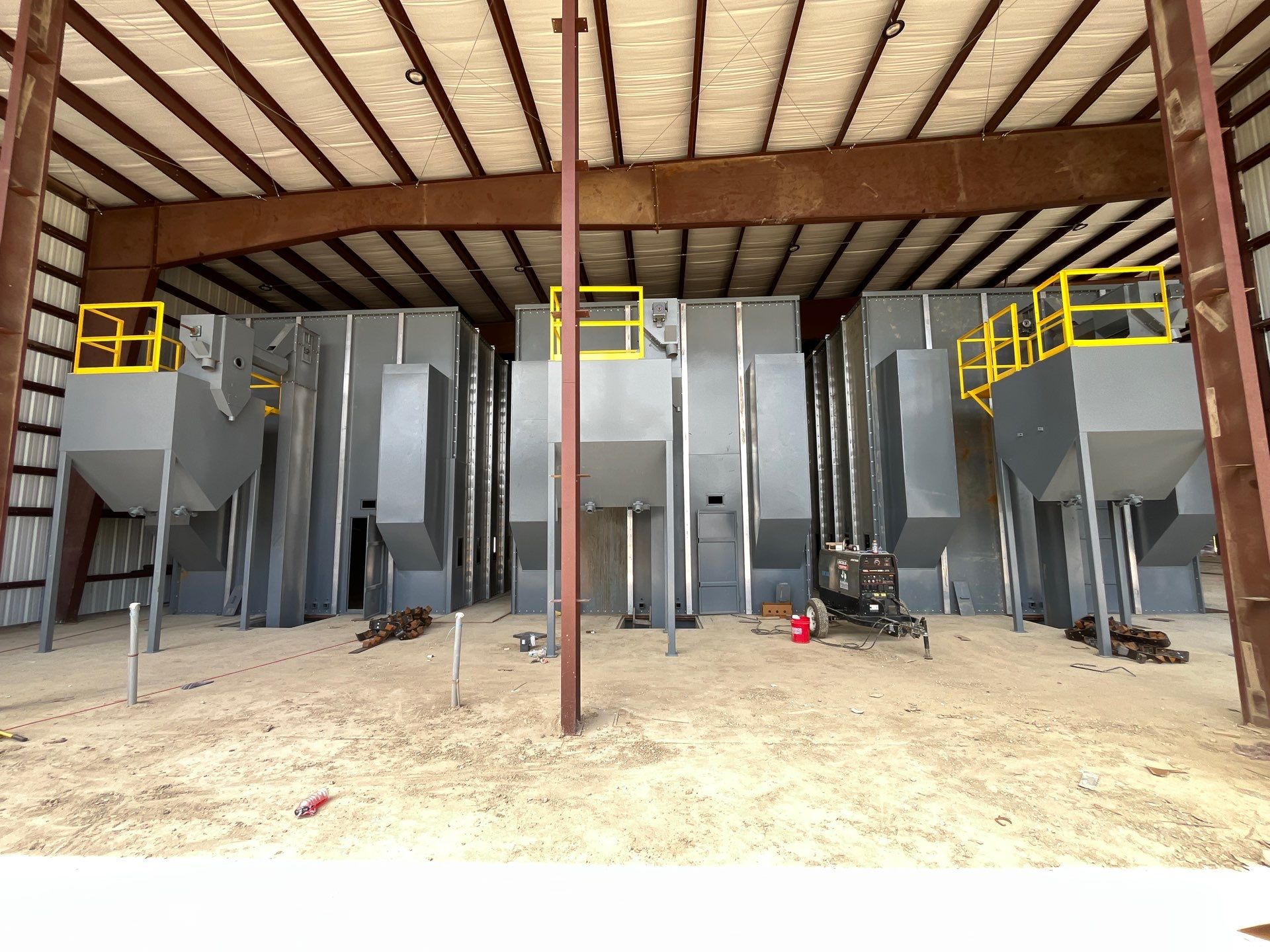 Hoppers - Paintbooth.com